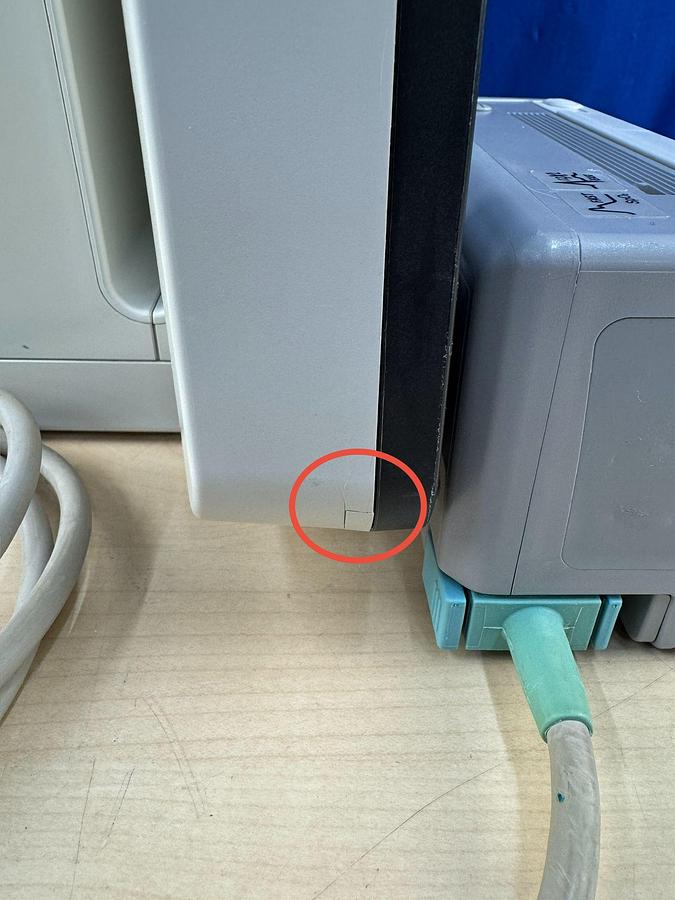 Used Philips IntelliVue MX800 Patient Monitor YOM: 2011