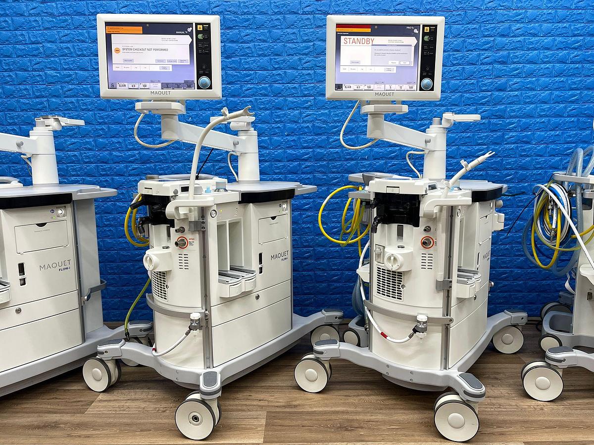 Used MAQUET Flow-i Anesthesia -4 pieces