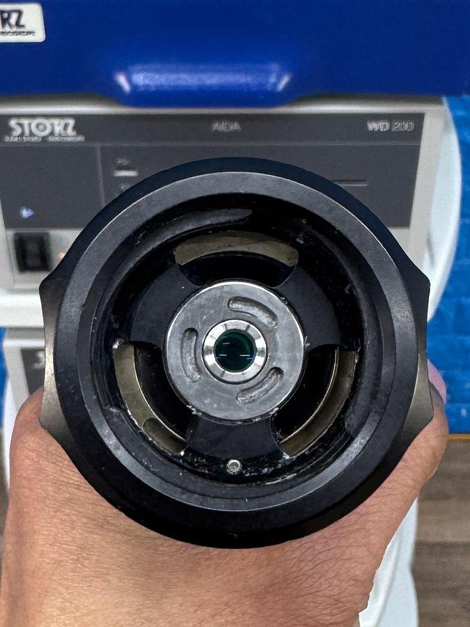 Used Karl Storz Spies Tower: -LCD Monitor 26 Inch  -Aida Monitor 19 Inch Touch Screen -Endoflator with Hose  -Keyboard -Camera Head H3-Z Spies S Full HD TH100  -Aida Control WD 200 -Xenon 300 Light source  -Spies S TC200/TC300 -Sony Printer