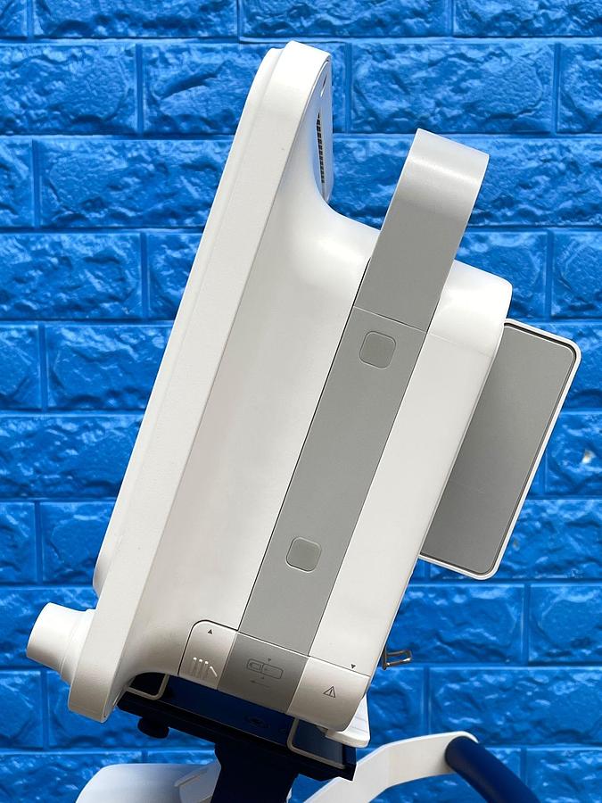 Used GE B125 Patients Monitor YOM: 2020 Include E-miniC Gass Module Without battery.