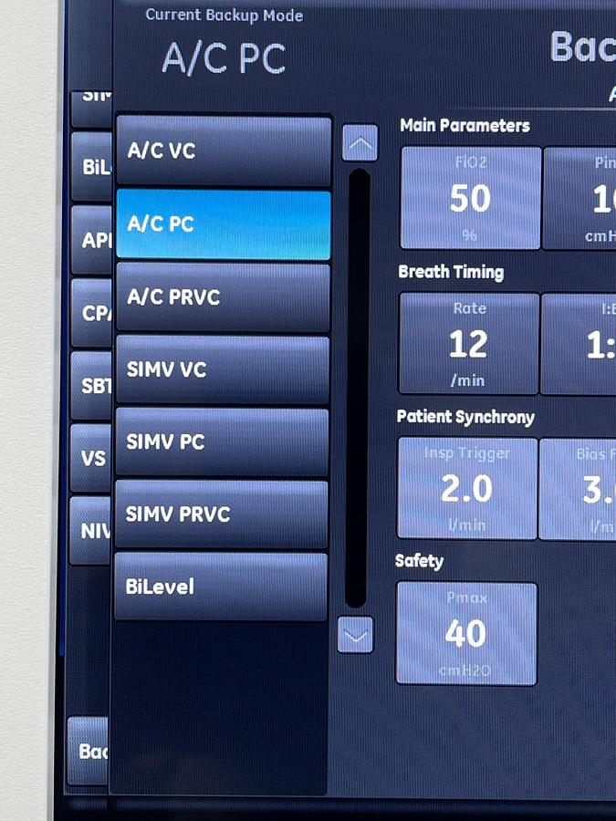 Used GE Carescape R-860 Ventilator YOM: 2020.