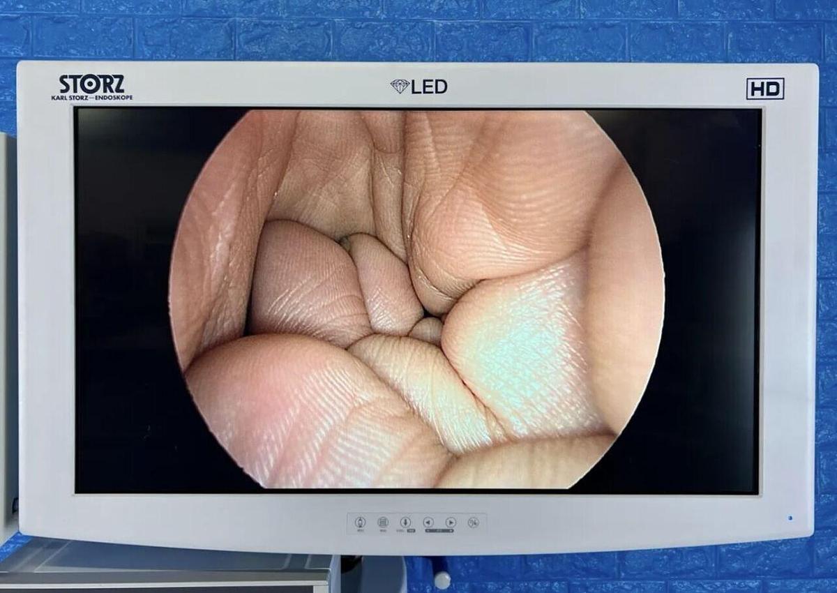 Used Karl Storz Image 1 Hub 222010 20 complete tower with Karl Storz H3-Z camera head.