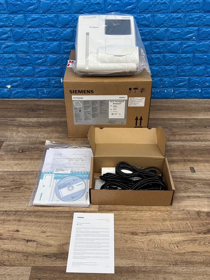 Used Siemens DCA Vantage Analyzer System  REF: 06651932 (5075WW) YOM: 2025 