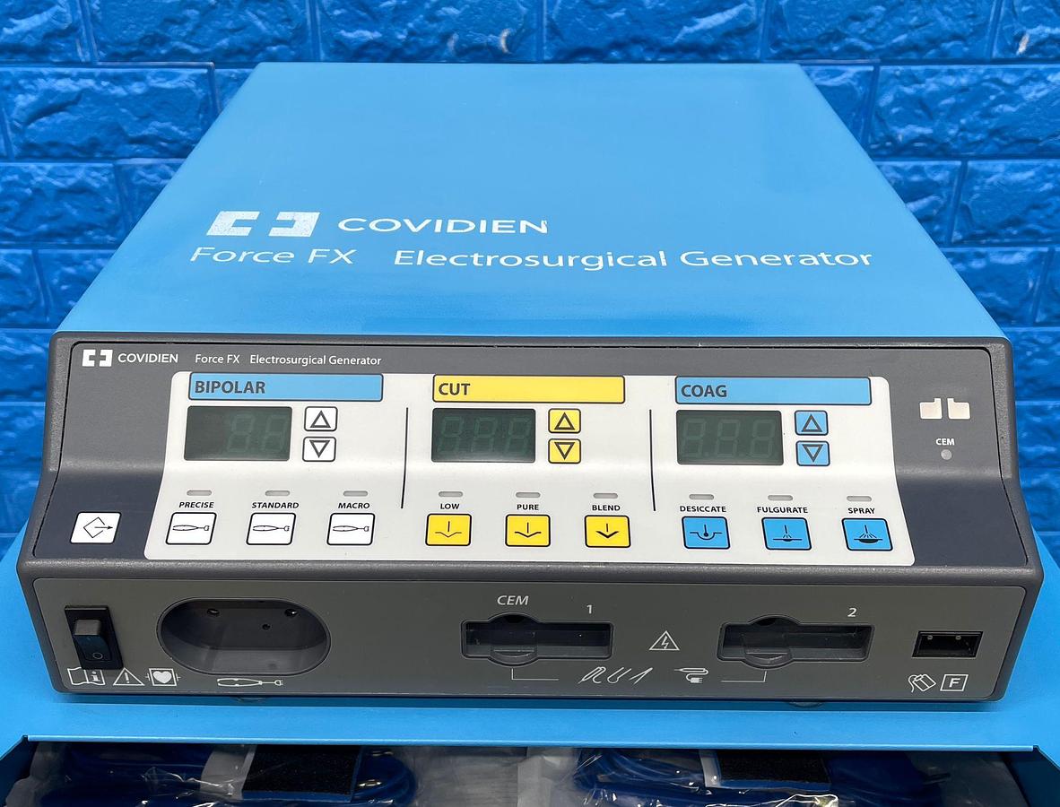 Used Covidien Force FX YOM: 2017 With Mono Polar and Bipolar Footswitch