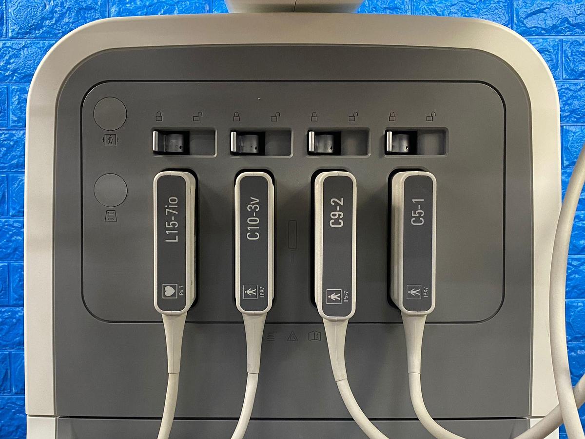 Used Philips Affiniti 70G PureWave Software Version: 9.0.16 Hardware B.0 YOM: 2018 Probes L15-7io C10-3v C9-2 C5-1