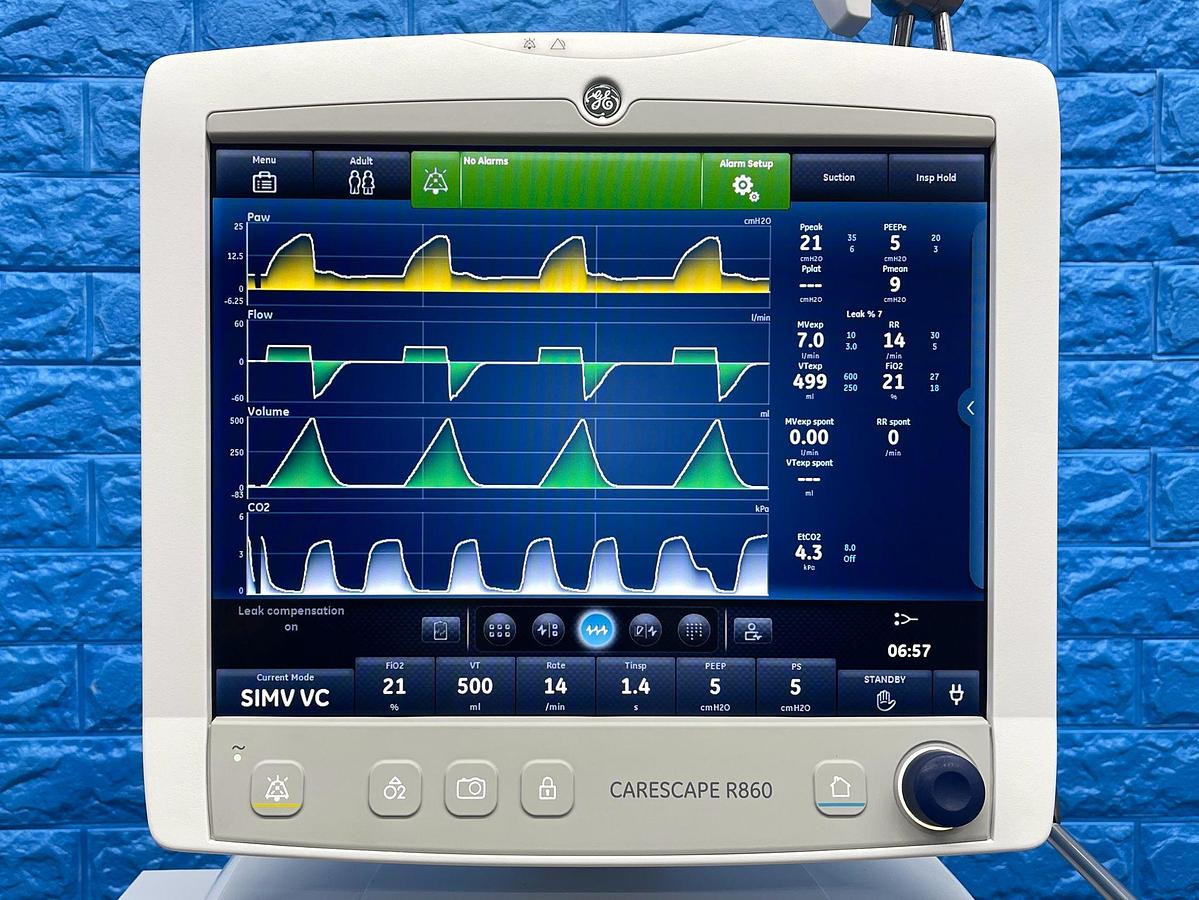 Used GE R860 Ventilator HR: 10203 YOM: 2020