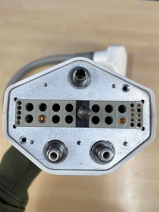 Used ZELTIQ CoolMini Coolsculpting Breeze Vacuum Applicator  REF: BRZ-AP2-020-000