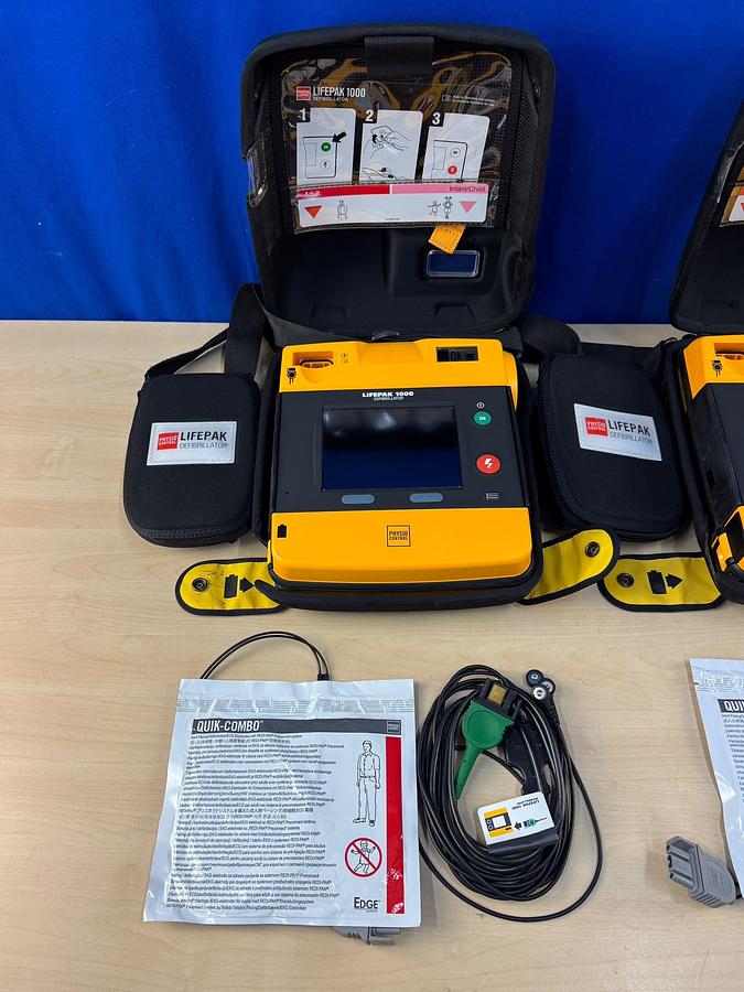Used Physio Control Lifepak 1000 Defibrillator REF: 320371500491 YOM: 2018