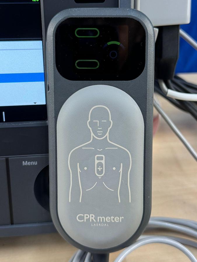 Used Philips HeartStart Intrepid Defibrillator With Efficia External Paddles YOM: 2019 