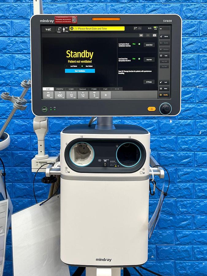 Used Mindray SV600 Ventilator YOM: 2020