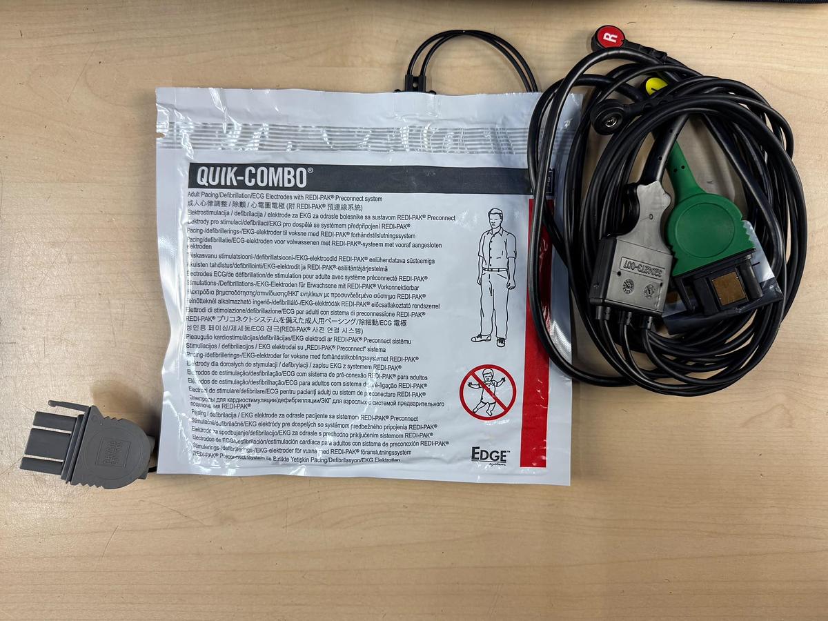 Used Physio Control Lifepak 1000 Defibrillator REF: 320371500491 YOM: 2018