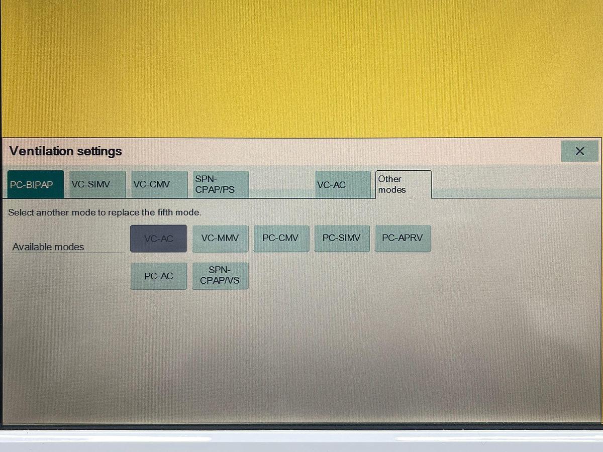 Used Dräger Evita V500 Ventilator SW: S02.51.01 Hours: 11355 YOM: 2017 