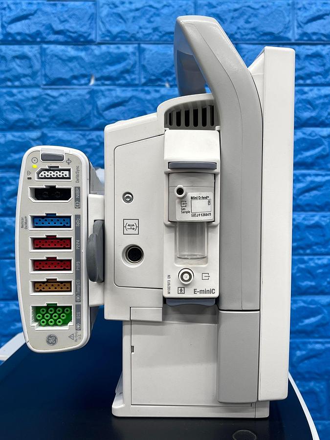 Used GE Datex Ohmeda Carestation 650 YOM: 2016 