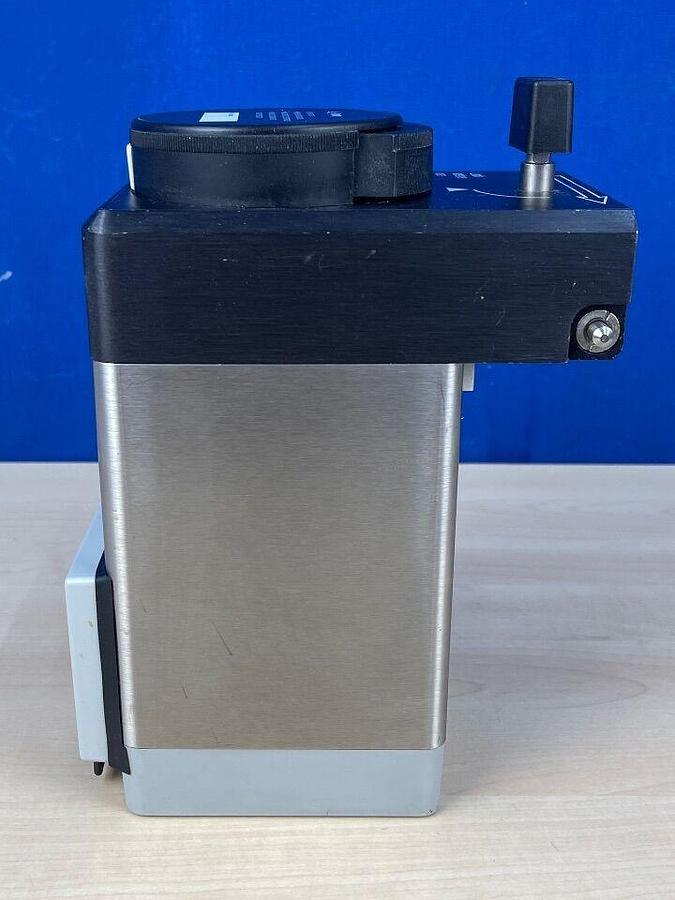 Used GE Datex-Ohmeda HEALTHCARE Tec 5 Vaporizer