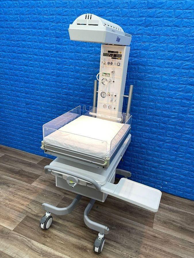 Used DRAEGER Dräger Resuscitaire YOM