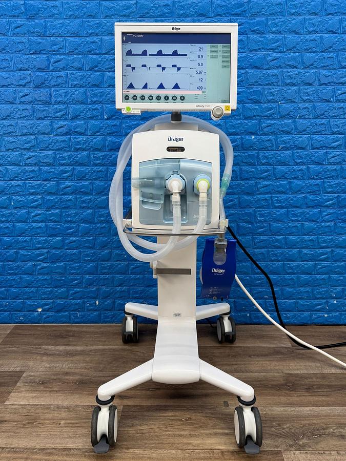 Used Dräger V500 Ventilator  YOM: 2013 