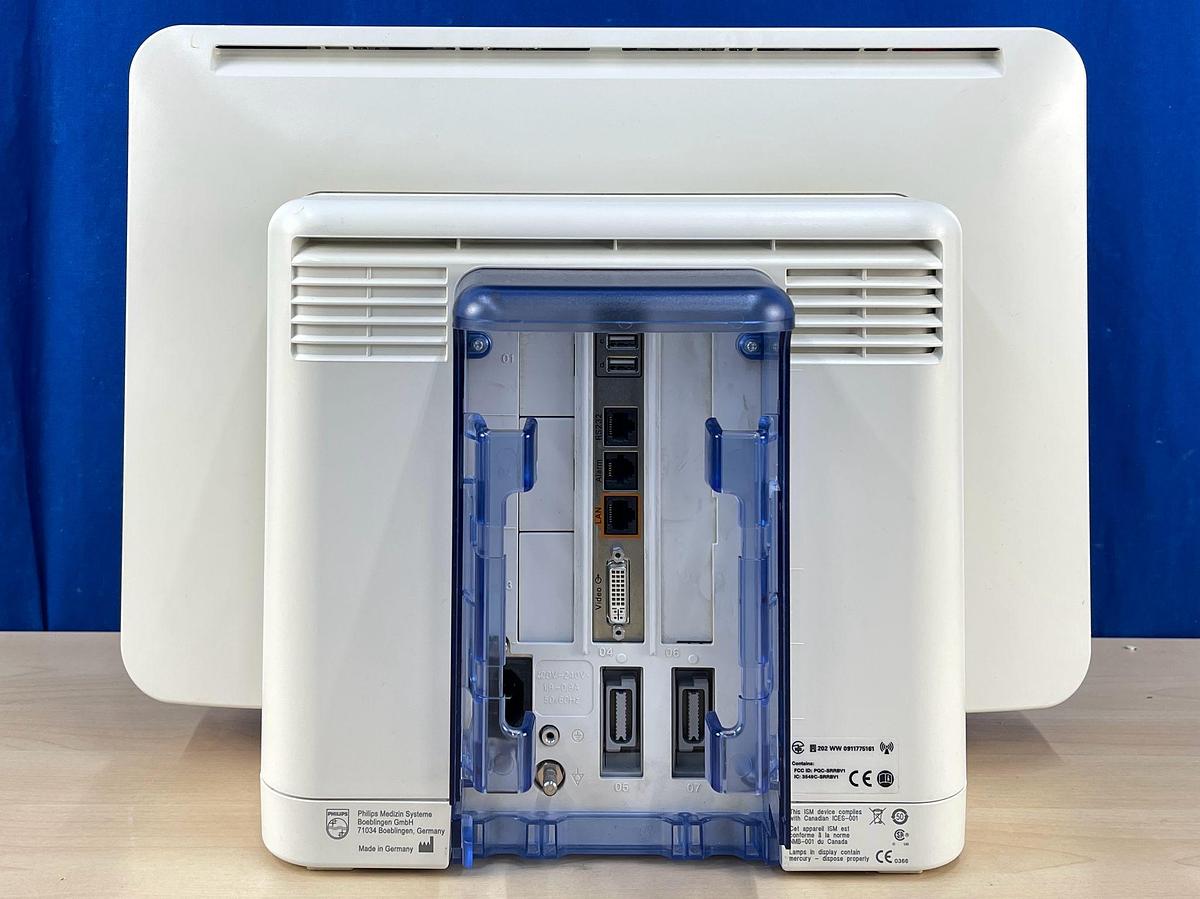 Used Philips IntelliVue MX 800 Patient Monitor  YOM: 2013