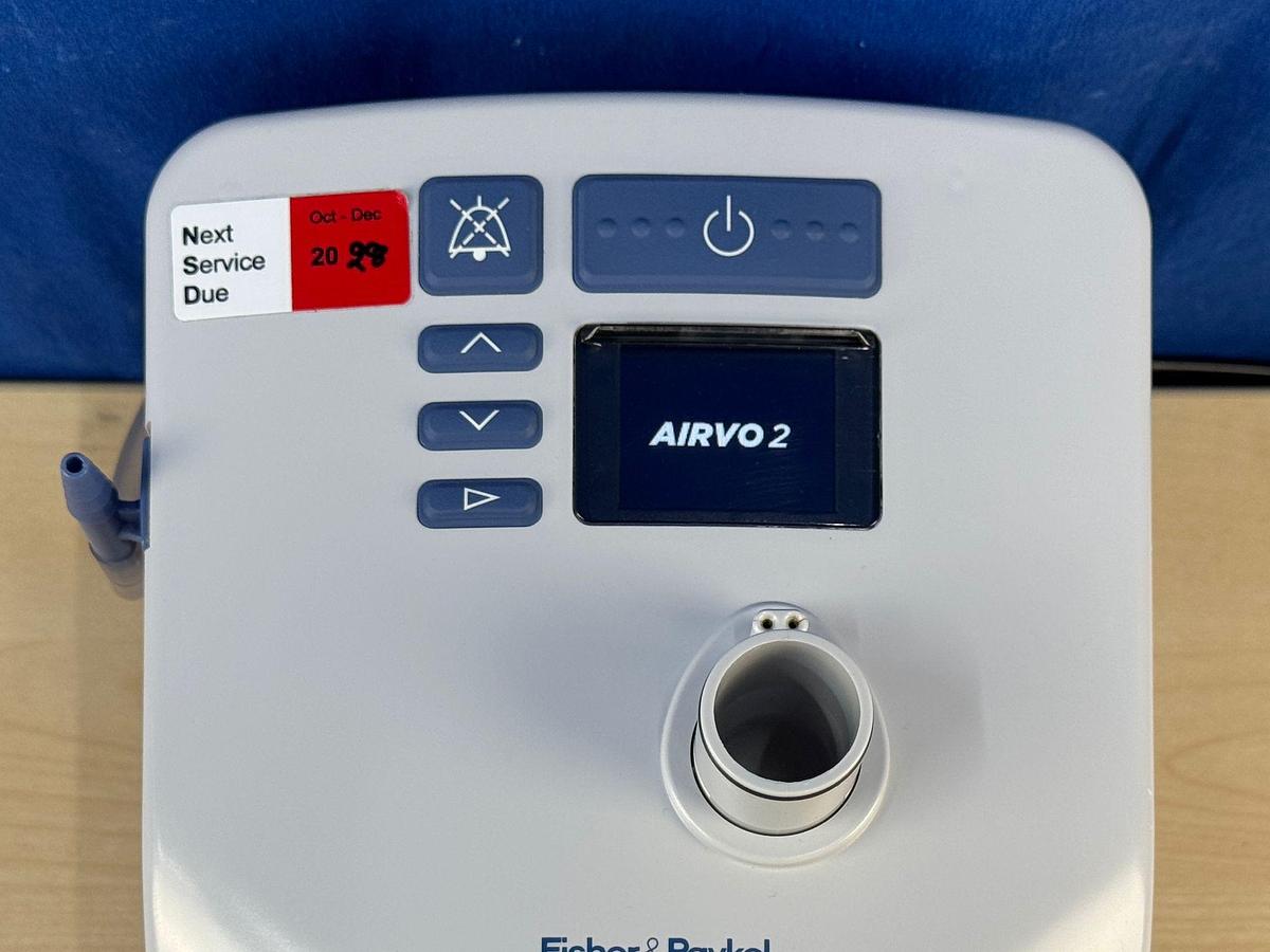 Used FISHER & PAYKEL Airvo 2 Humidifier REF: PT101UK YOM: 2021
