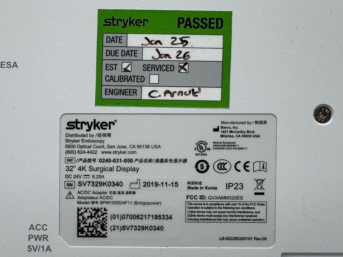 Used Stryker 32" 4K Surgical Monitor  REF: 0240-031-050 YOM: 2019 