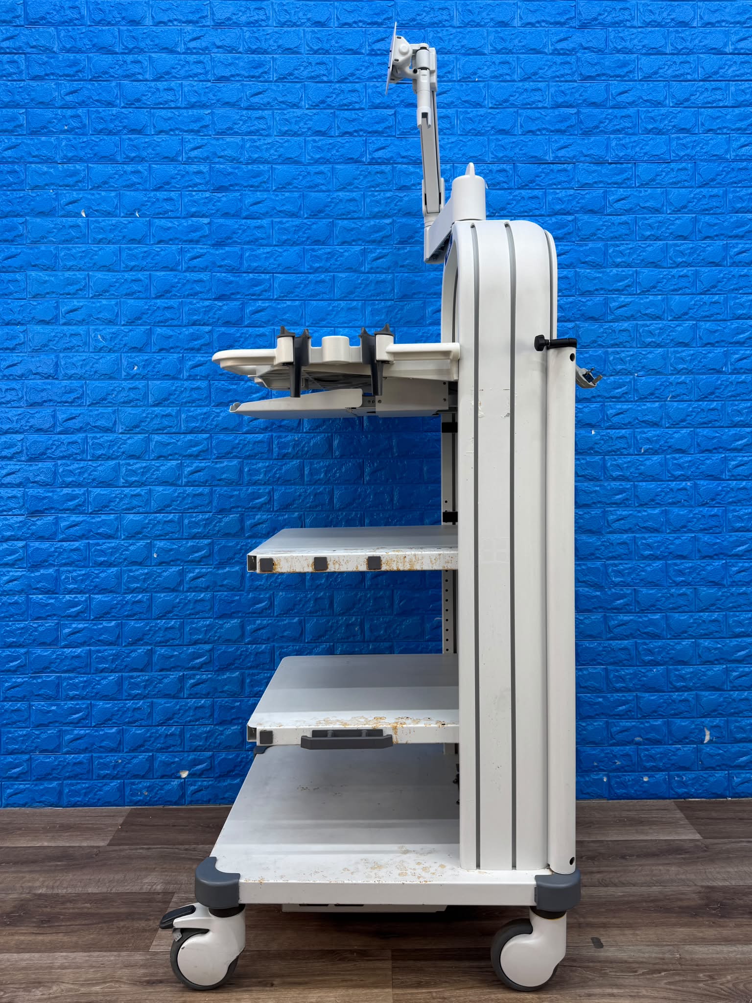Used Olympus Trolley Model: WM-NP2 YOM: 2016 SN: 21621959