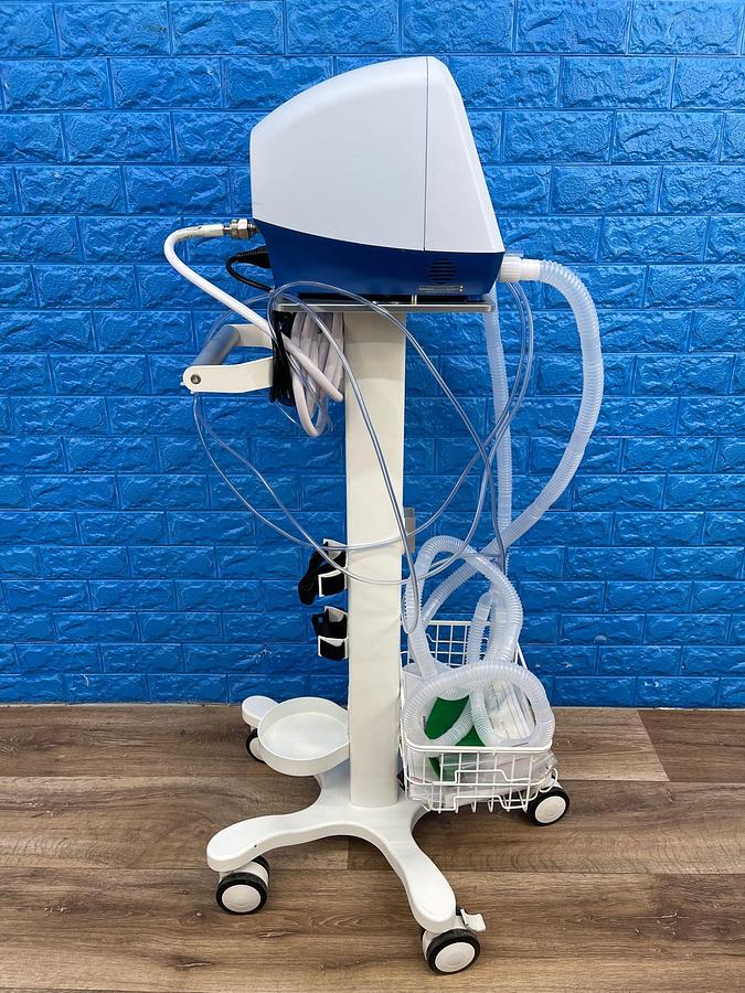 Used FLIGHT MEDICAL Flight 60 Ventilator