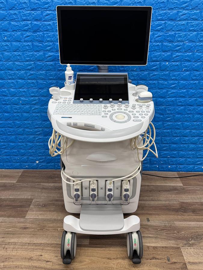 Used GE Voluson E8 Ultrasound YOM: 2020