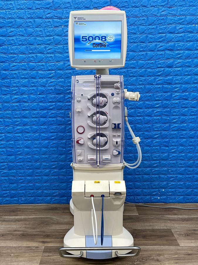 Used Fresenius 5008S YOM: 2013