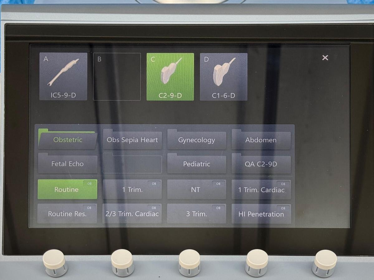 Used GE Voluson E8 Ultrasound YOM: 2019  Probes  - C1-6-D YOM: 2019 - C2-9-D YOM: 2014 - IC5-9-D 