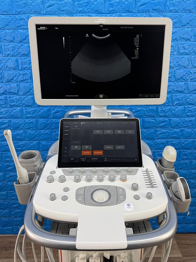 Used Siemens Acuson Redwood Diagnostic Ultrasound REF: 11503314 YOM: 2022 Probes 9C3 YOM: 2025 7VC2 YOM: 2021 9EC4 YOM: 2022
