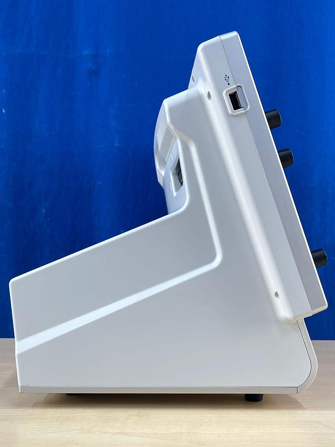 Used Medtronic NIM-Response 3.0 SN: 2NR3-2622 Includ Medtronic NIM-Response 3.0 REF: 8253200 Nim 3.0 Patient Simulator  REF: 8253600 Nim Muting Detector REF: 68L1204