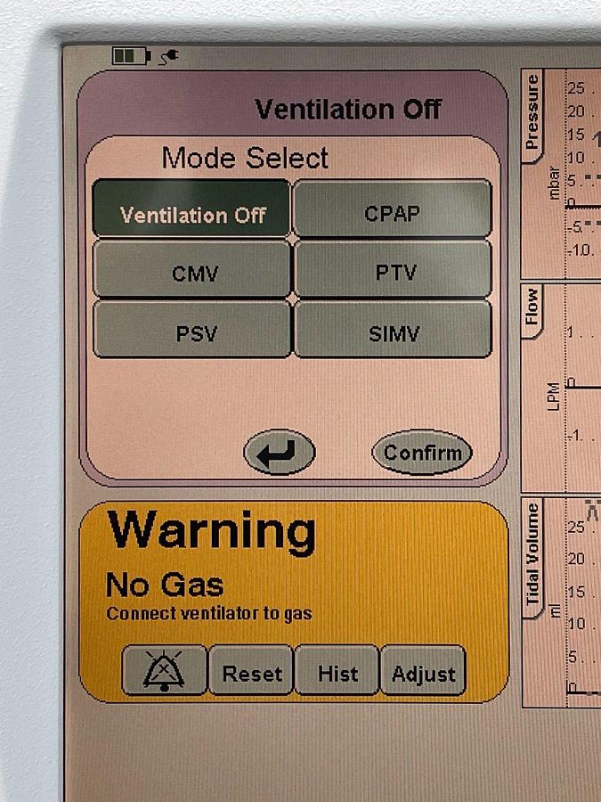 Used Used SLE 4000 Ventilator