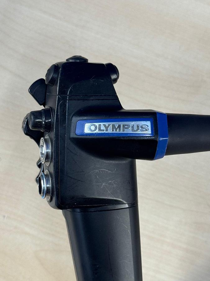 Used Olympus Evis X1 CV-1500 Endoscopy with Gastro GIF-HQ190 / Colono CF-HQ190L Includes: Olympus Evis X1 CV-1500 Processor Olympus MAJ-1921 Keyboard Olympus OFP-2 Flushing Pump Olympus UCR Gas Insufflator with hose Olympus MAJ-901 Water Bottle Olympus GIF-HQ190 Gastroscope with case and Air/Water/Suction valve Olympus CF-HQ190L Long Colonoscope with case and Air/Water/Suction valve