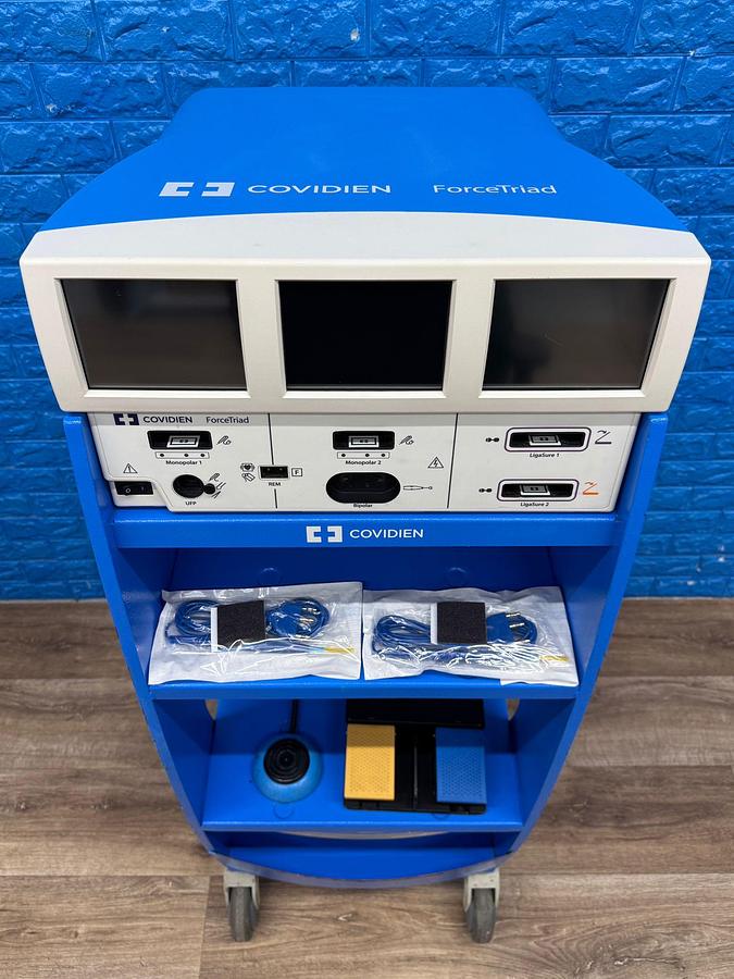 Used Covidien Force Triad  SW: 4.00.03 YOM: 2011 
