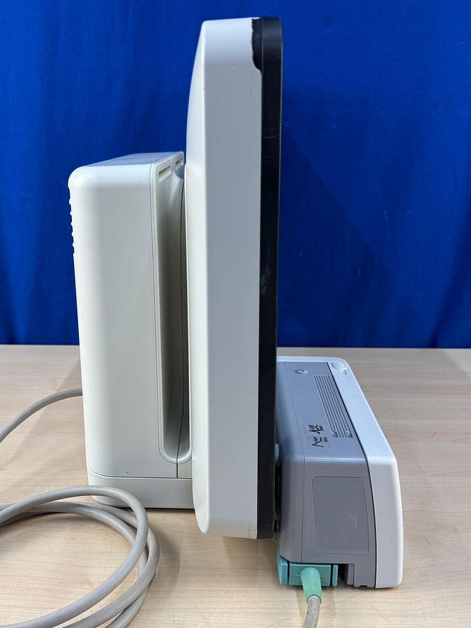 Used Philips IntelliVue MX800 Patient Monitor YOM: 2011