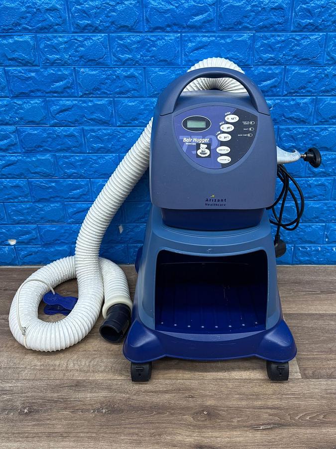 Used Arizant Bair Hugger 750 REF: 75007 YOM: 2008 