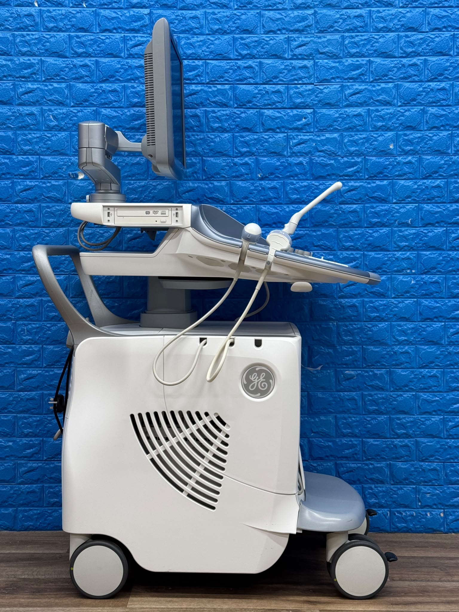 Used GE Voluson Е6 Ultrasound YOM: 2013