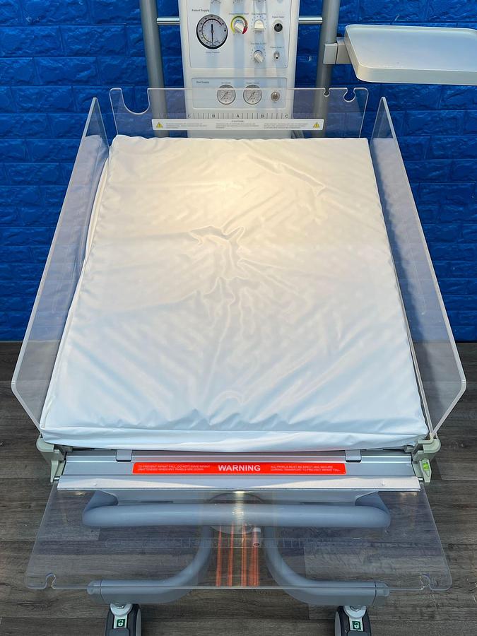 Used Dräger Resuscitaire REF: GSDTC3-1 YOM: 2014