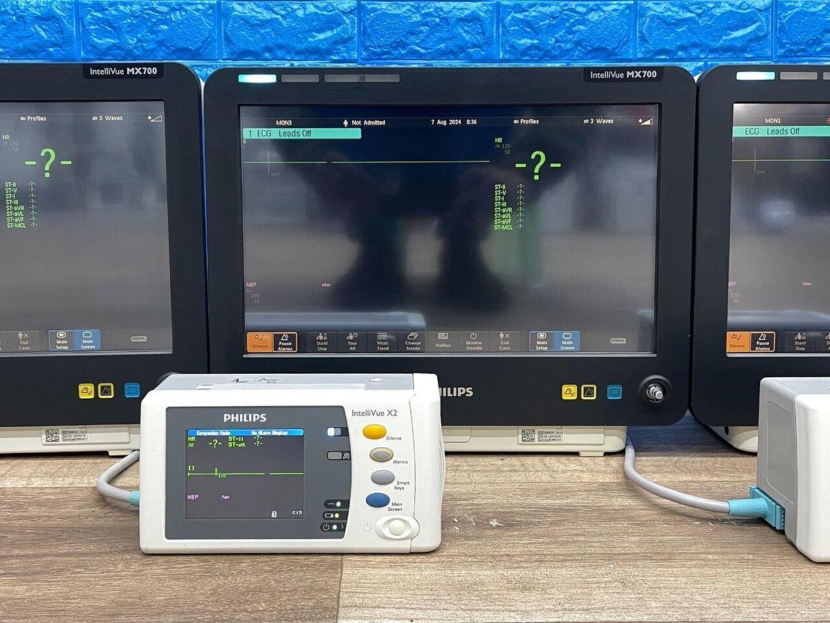 Used PHILIPS MX 700 Patient Monitor YOM