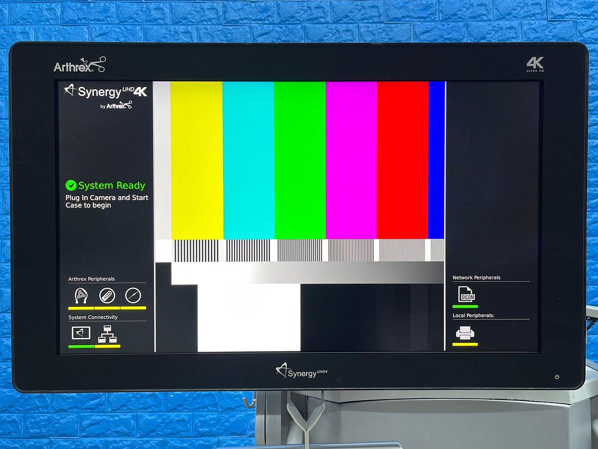 Used ARTHREX Synergy UHD4 4K Tower LED 4K Monitor 32 inch YOM: 2018