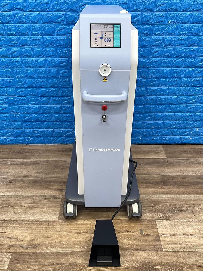 Used DORNIER Holmium Laser Medilas H 20 YOM: 2009 Include Foot switch Laser - Holmium