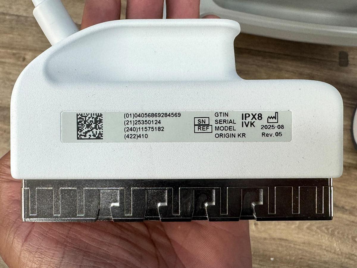 Used Siemens Acuson Redwood Diagnostic Ultrasound REF: 11503314 YOM: 2022 Probes 9C3 YOM: 2025 7VC2 YOM: 2021 9EC4 YOM: 2022