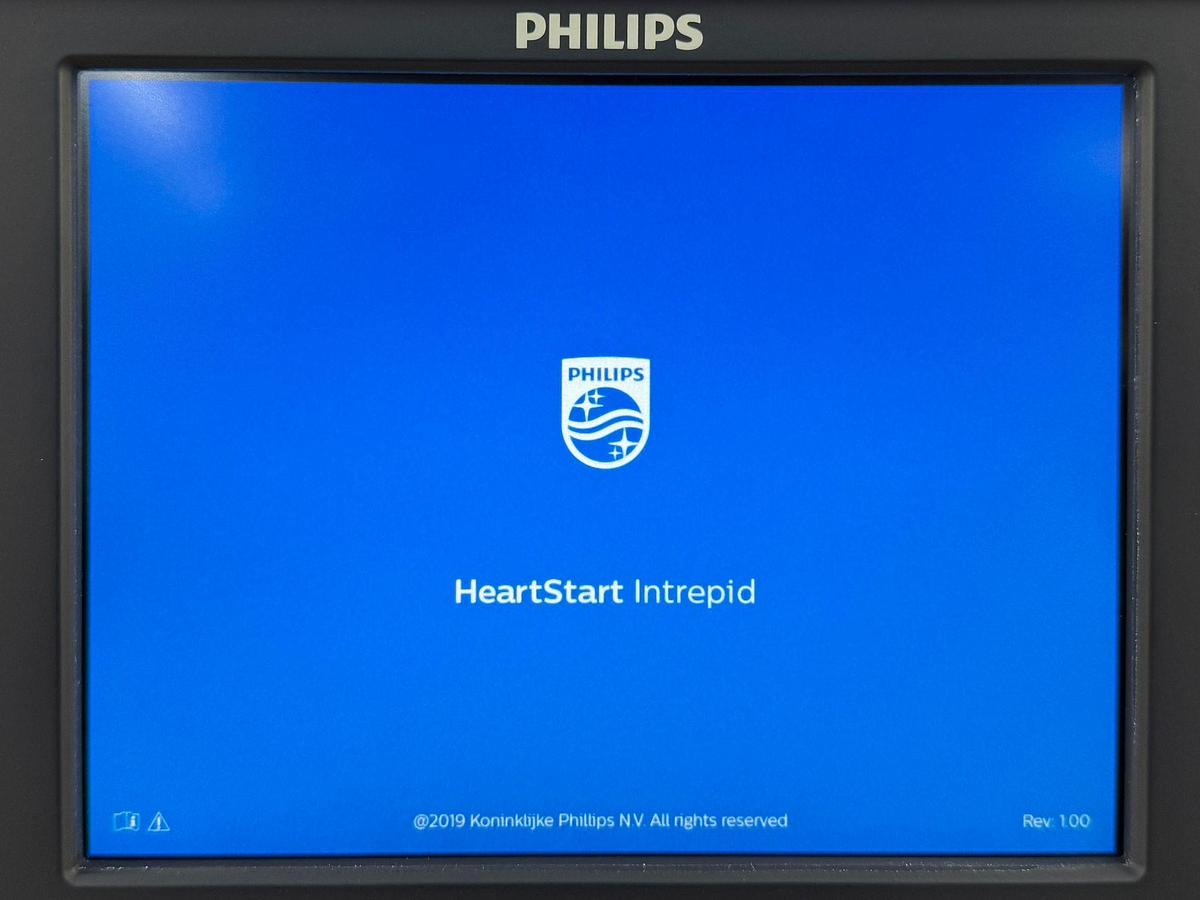 Used Philips HeartStart Intrepid Defibrillator With Efficia External Paddles YOM: 2019 