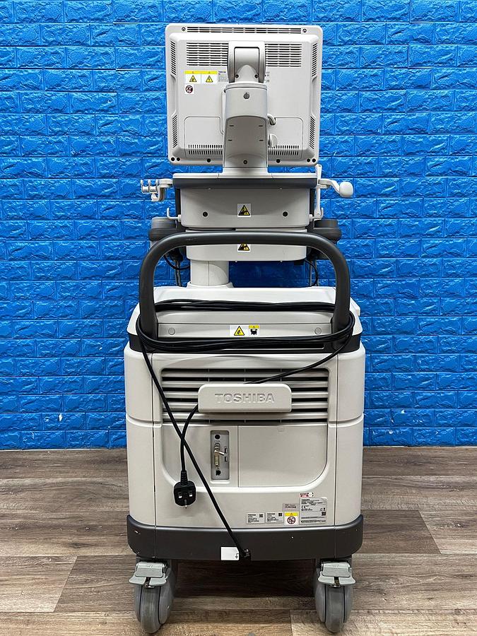 Used Toshiba Ultrasound Aplio 500 YOM: 2015