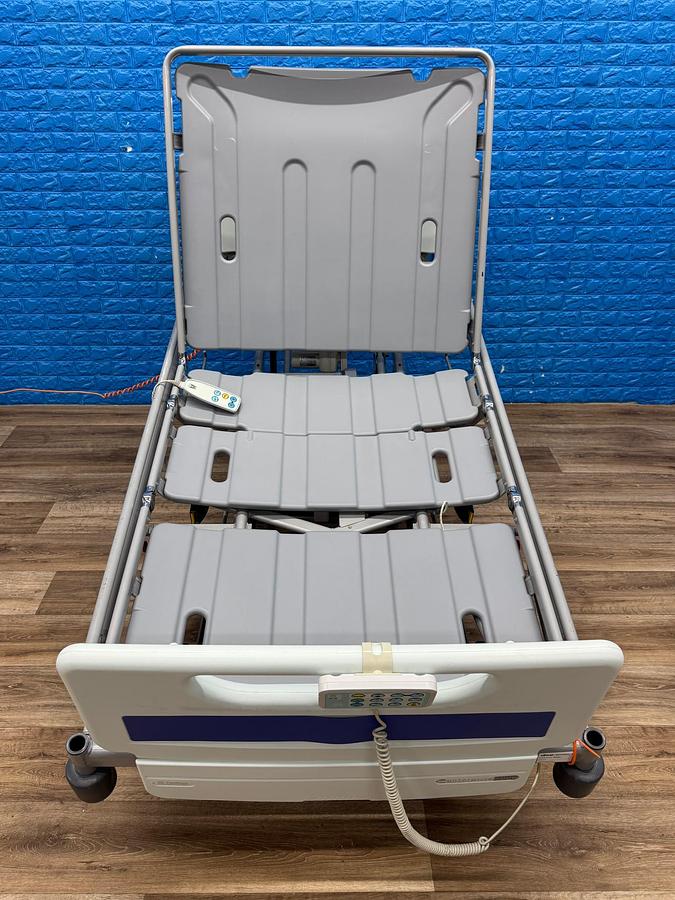 Used Huntleigh / Arjo Enterprise 5000 Bed YOM: 2009 