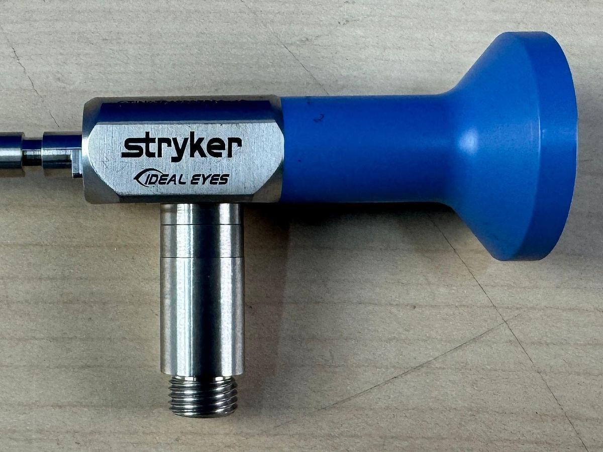Used Stryker 4 mm 30° Ideal Eyes HD Autoclavable Arthroscope Optic REF: 0502-104-030