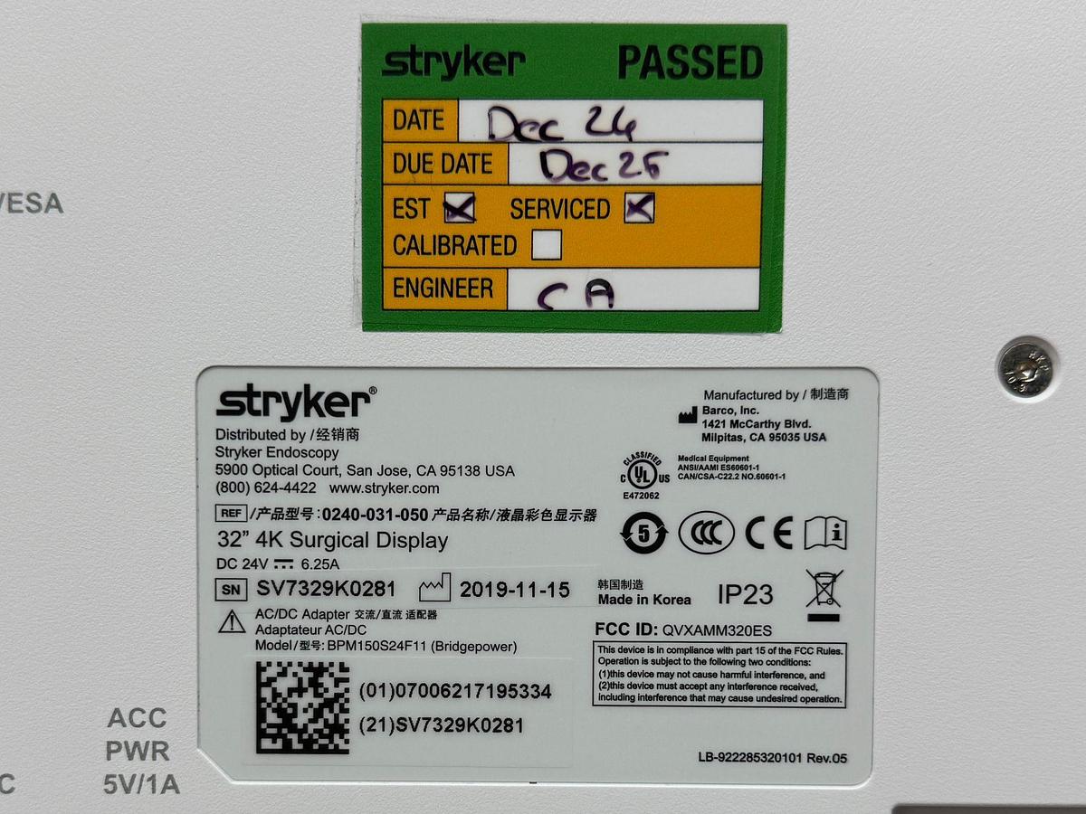 Used Stryker 32" 4K Surgical Monitor  REF: 0240-031-050 YOM: 2019 