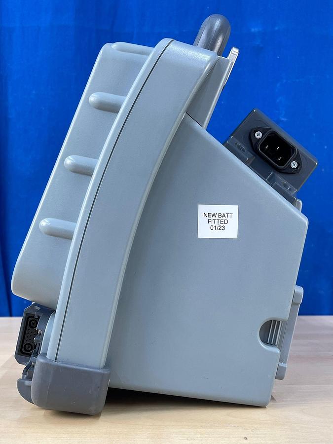 Used PHYSIO-CONTROL Lifepak 15 Defibrillator 6x 2018 2x 2013 V15-2 Defibrillator