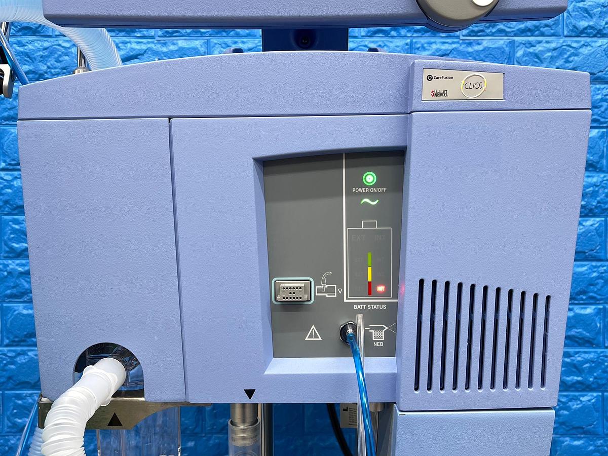 Used Viasys Avea Ventilator YOM: 2017