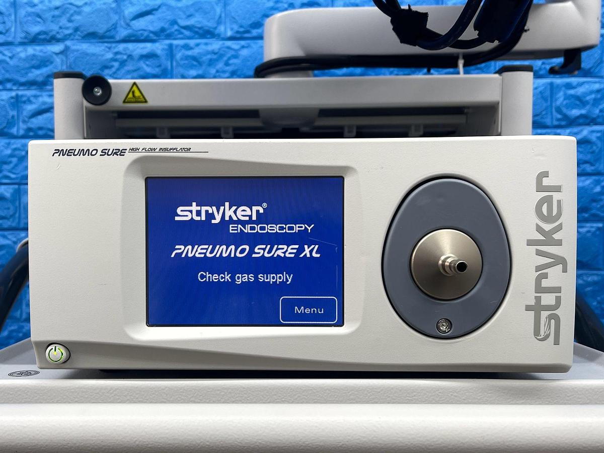 Used Stryker 1588 Tower, LCD Monitor, YOM: 2017