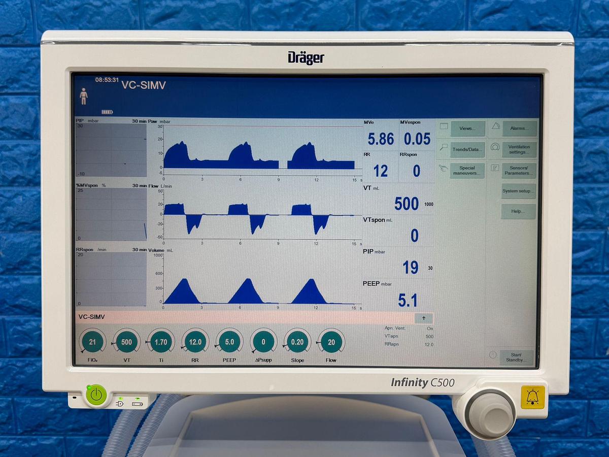 Used Dräger V500 Ventilator  YOM: 2013 